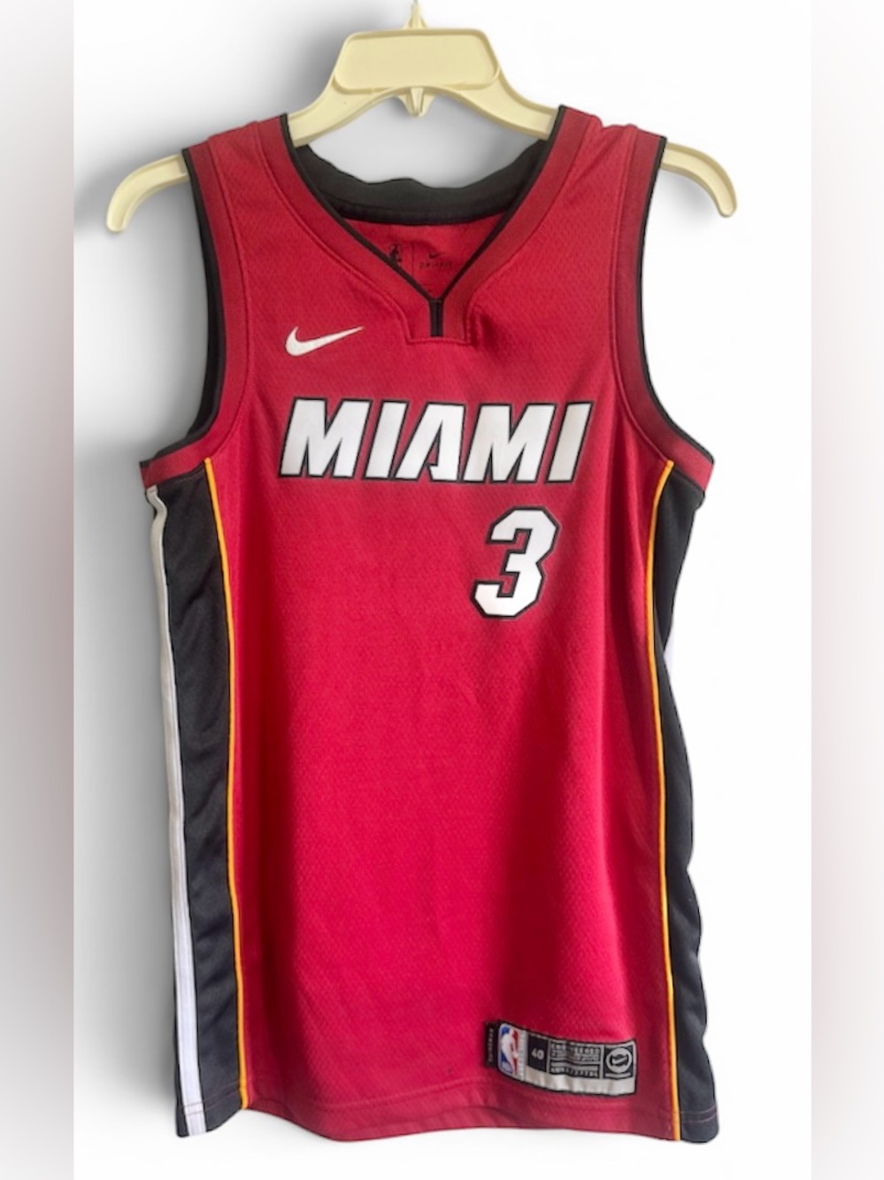Nike Miami Heat Dwyane Wade #3 Swingman Jersey Mens Size S Red Dri-FIT